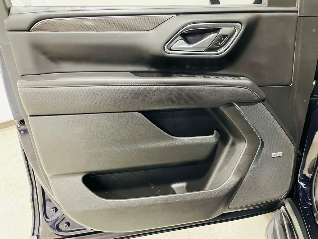 Vehicle image 44 of 51