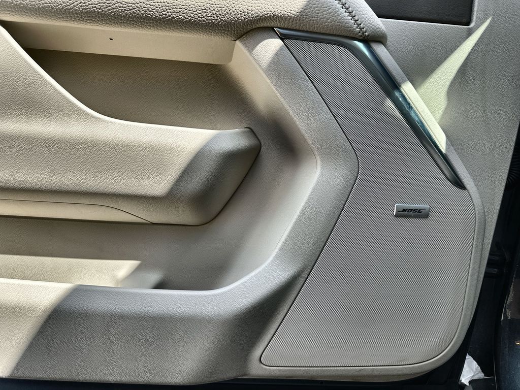 Vehicle image 24 of 35