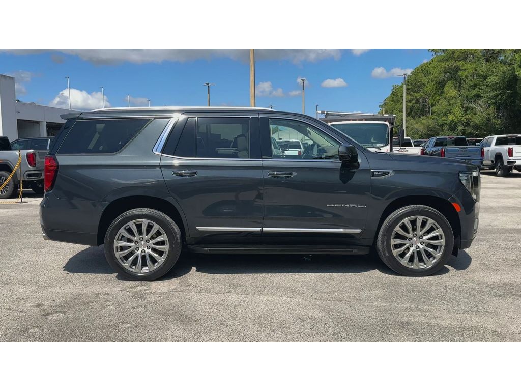 Vehicle image 6 of 35