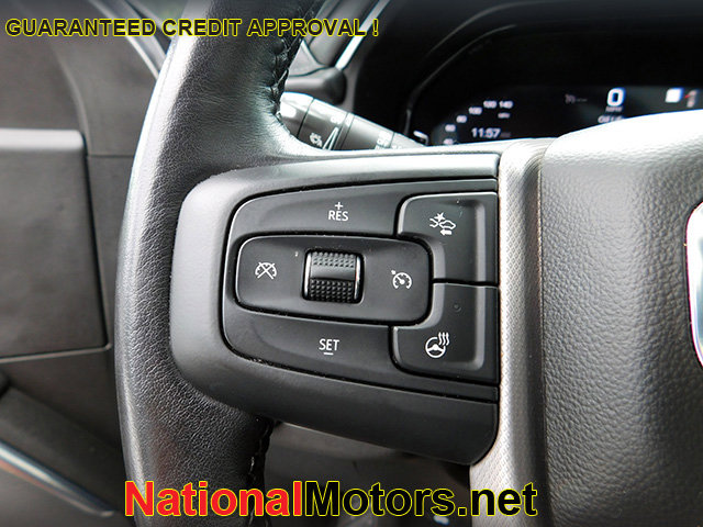 Vehicle image 17 of 22