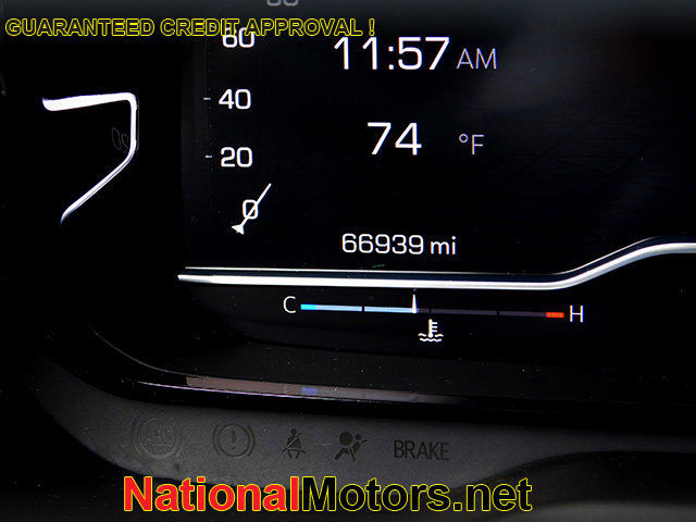 Vehicle image 18 of 22