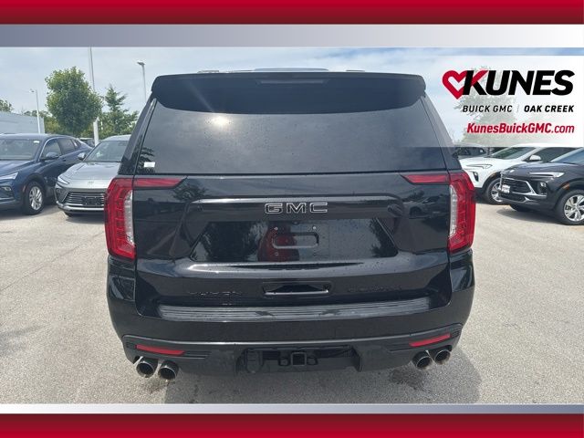 Vehicle image 21 of 24
