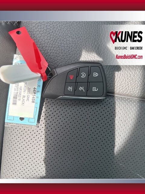 Vehicle image 12 of 24