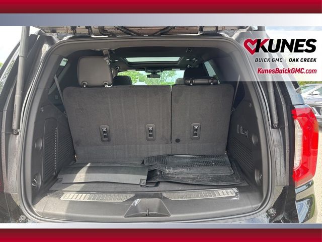 Vehicle image 5 of 24