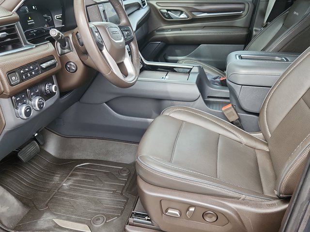 Vehicle image 7 of 26