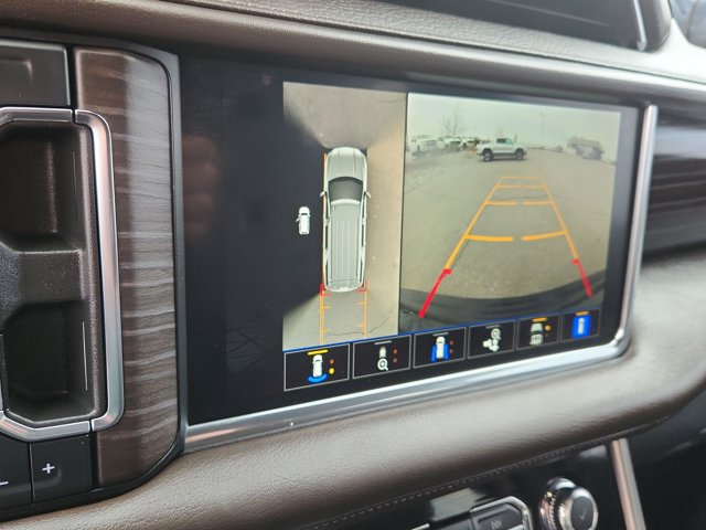 Vehicle image 25 of 26