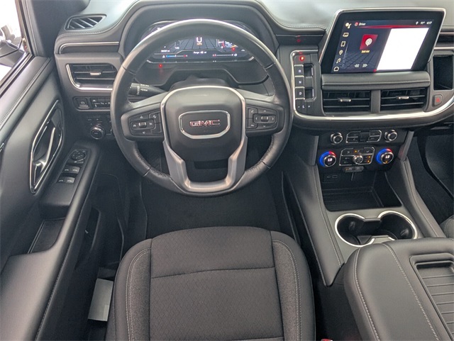 Vehicle image 16 of 31