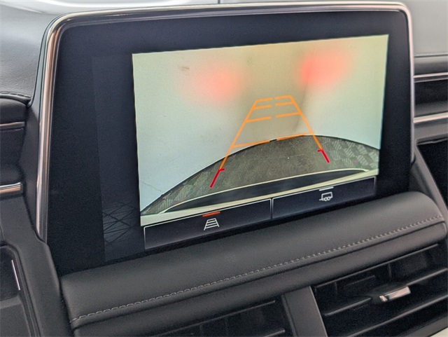 Vehicle image 19 of 31