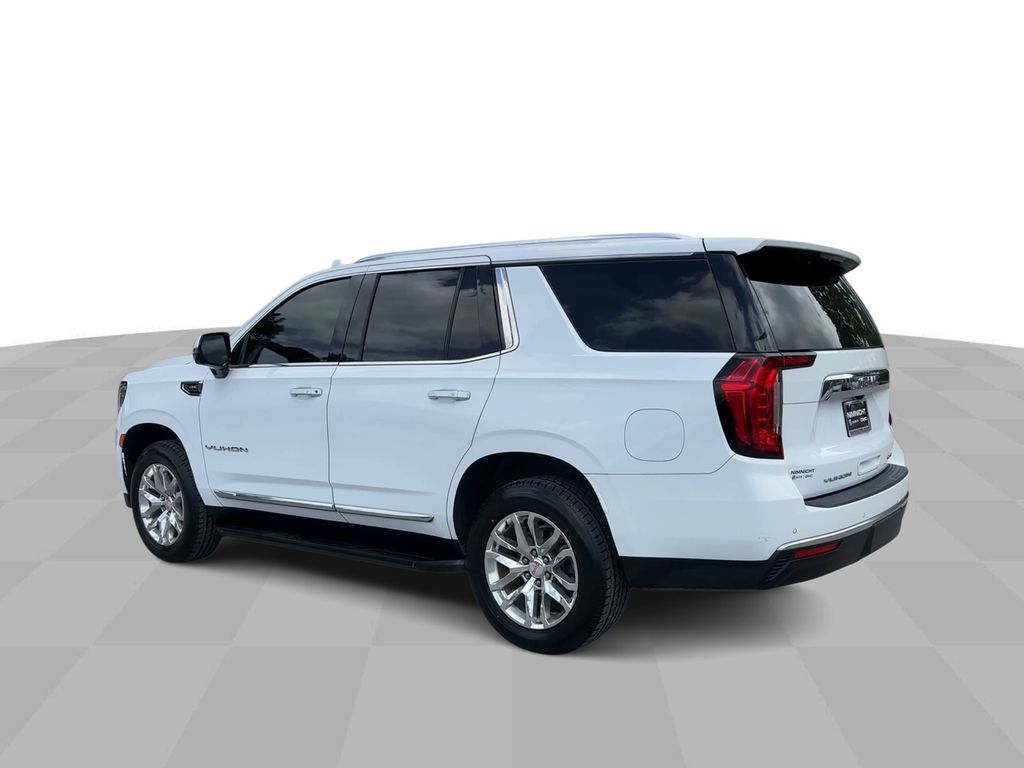 Vehicle image 8 of 36