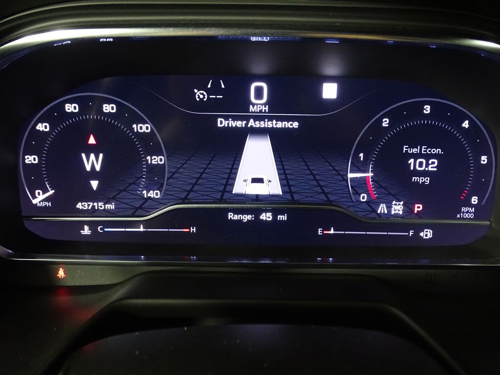 2022 GMC Yukon SLT Image 18 of 40