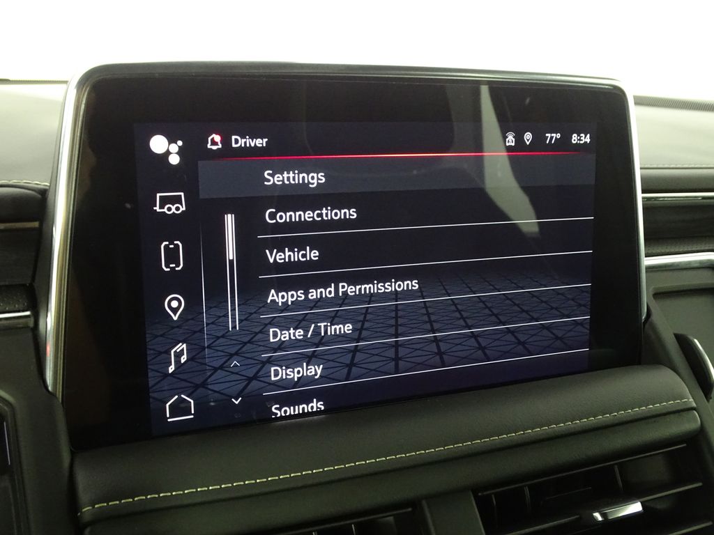 2022 GMC Yukon SLT Image 20 of 40