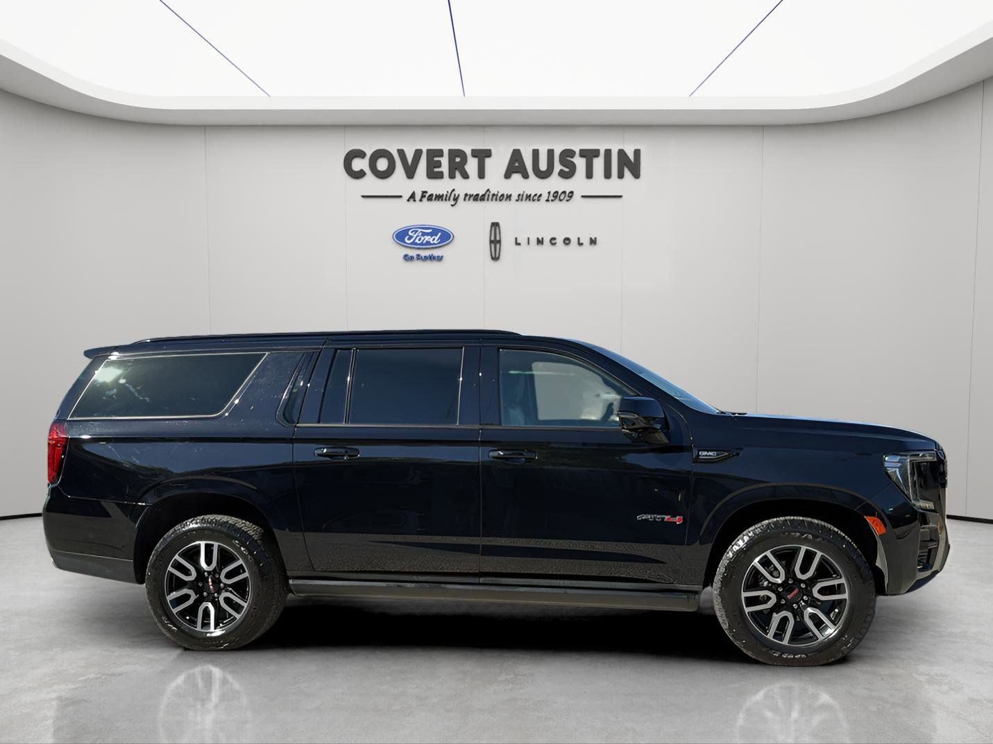Vehicle image 4 of 29