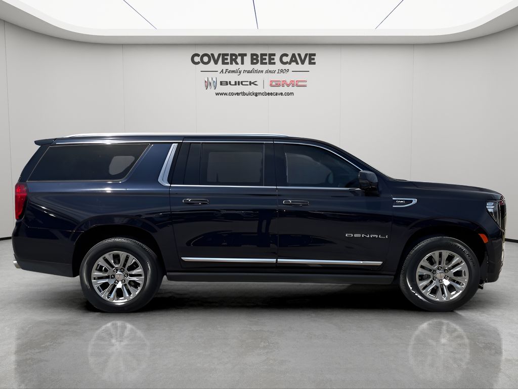 Vehicle image 6 of 42