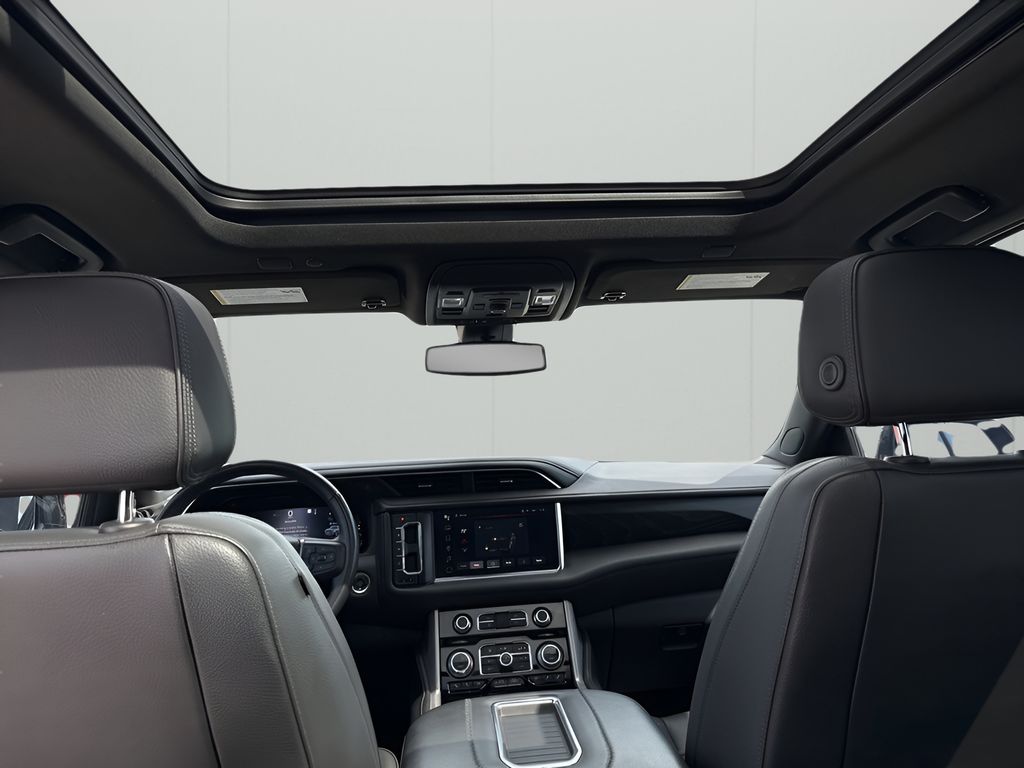Vehicle image 40 of 42
