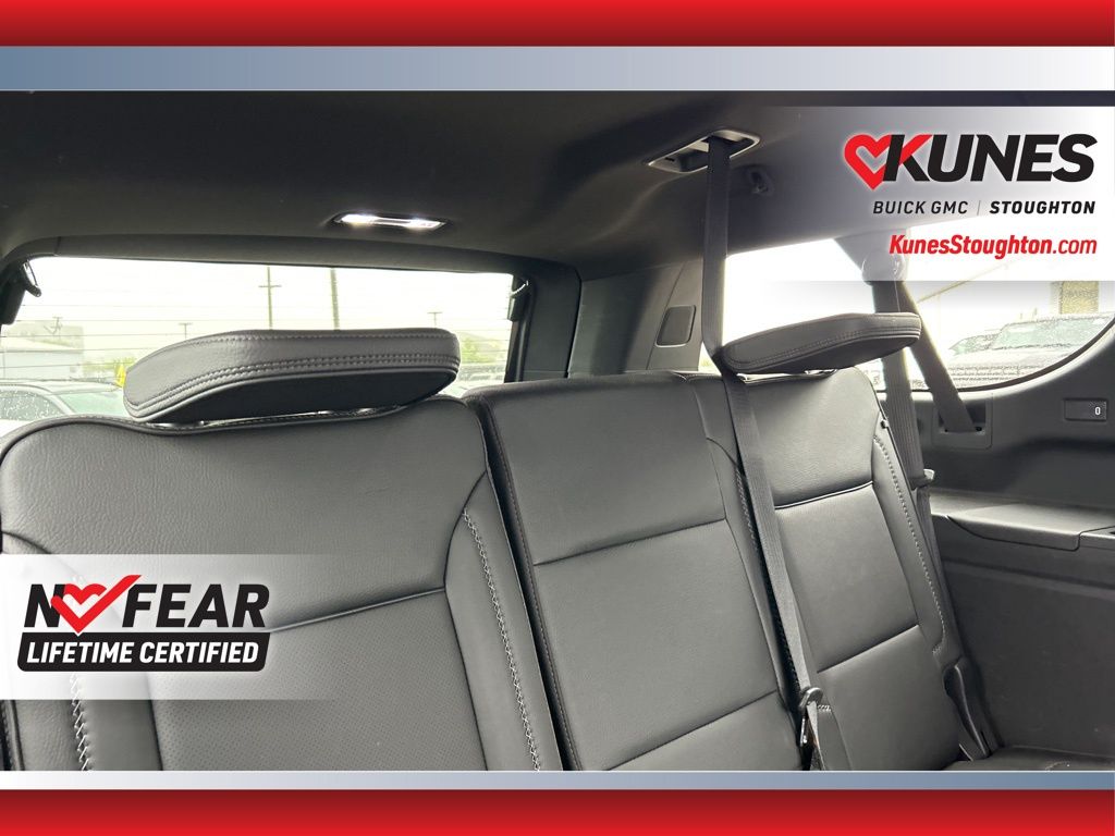 Vehicle image 16 of 47
