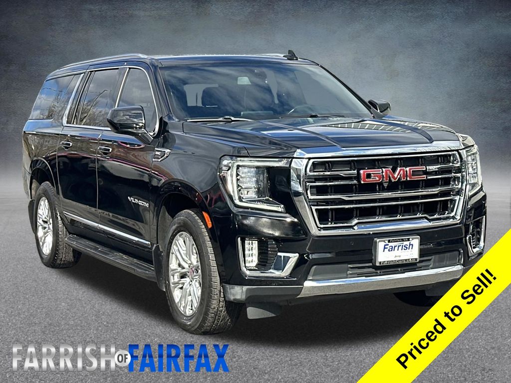 2022 GMC Yukon XL SLT Image 3 of 27