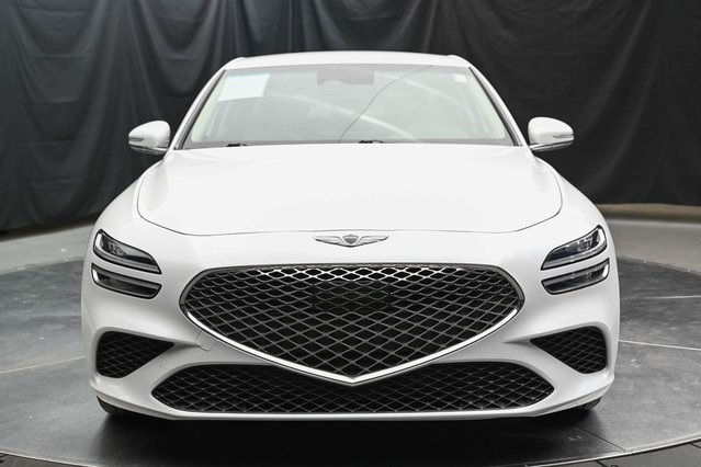 Vehicle image 2 of 32