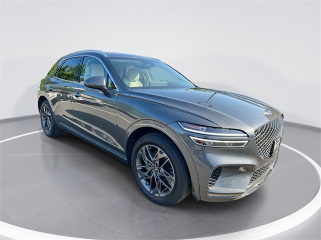 Vehicle image 4 of 26