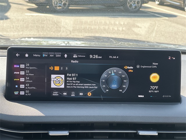 Vehicle image 19 of 26