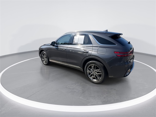 Vehicle image 9 of 26