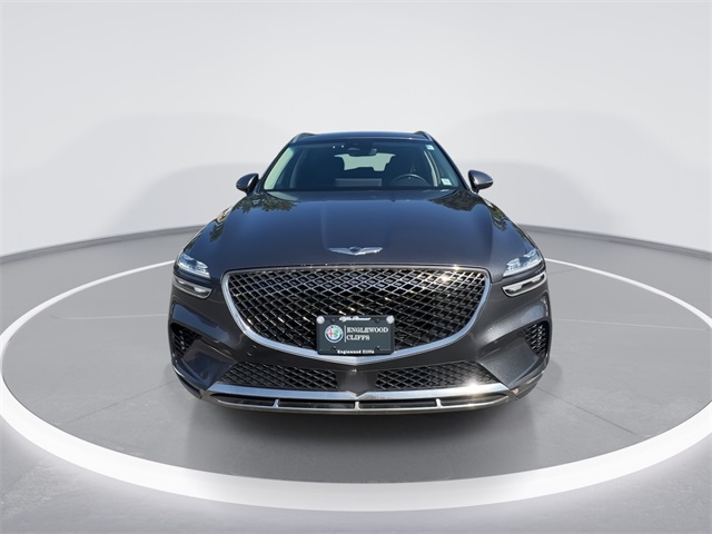 Vehicle image 3 of 26