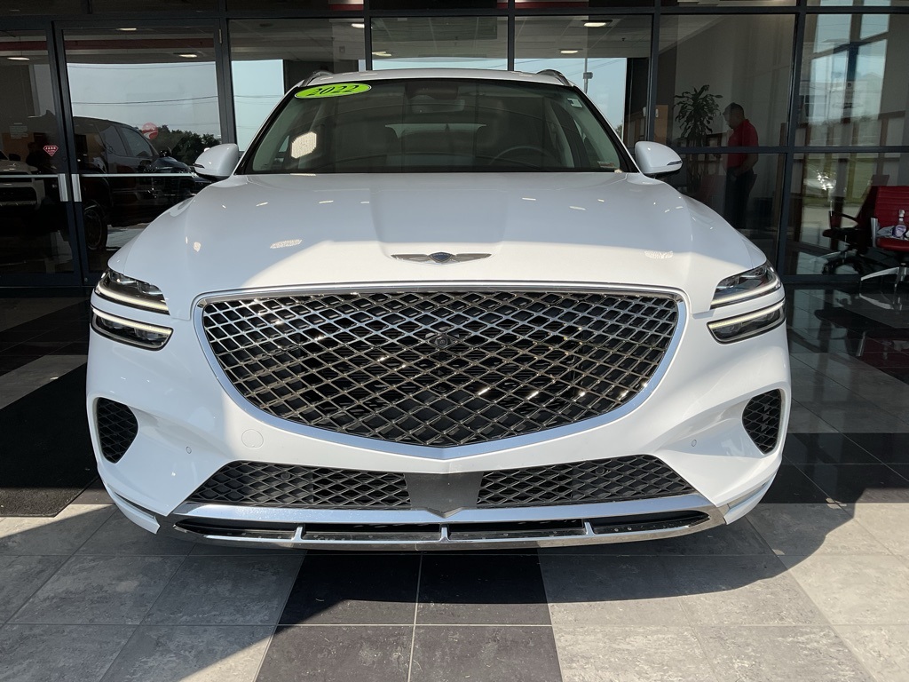 2022 Genesis GV70 2.5T Image 2 of 27