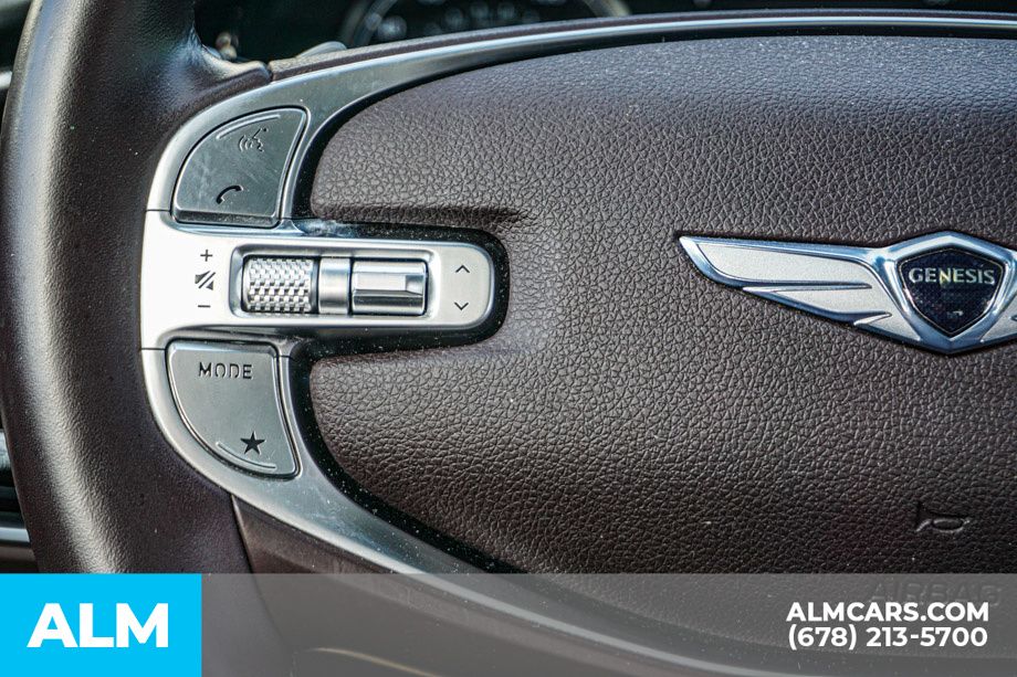 Vehicle image 35 of 60