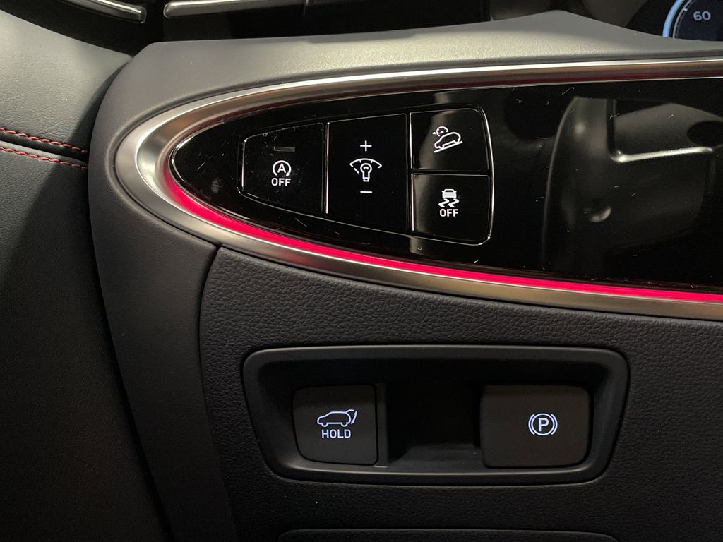 2022 Genesis GV70 3.5T Sport Image 38 of 43