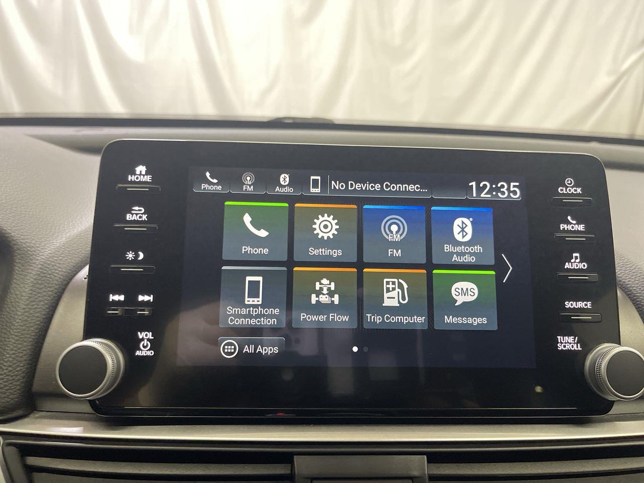 Vehicle image 15 of 24