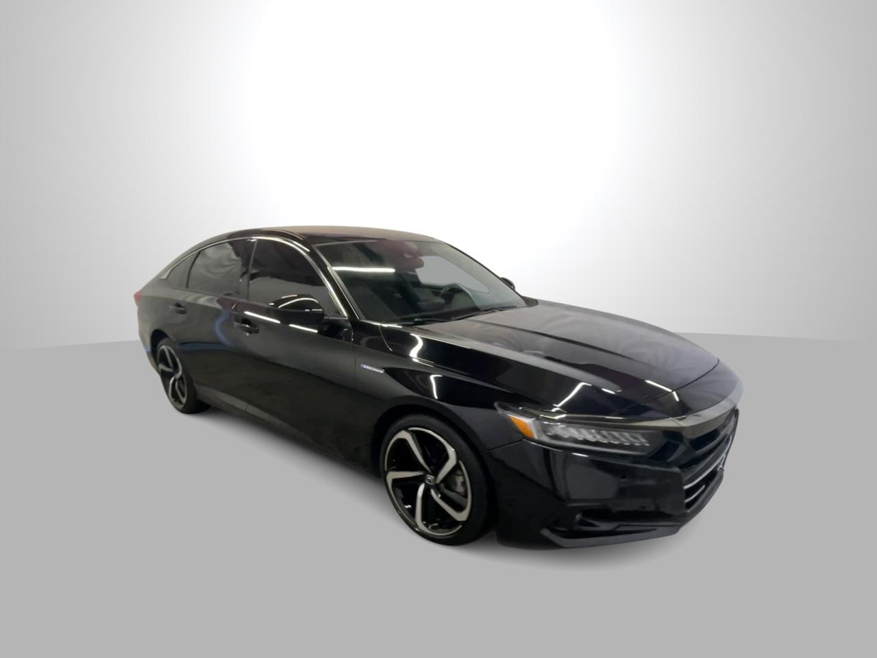 Vehicle image 3 of 24