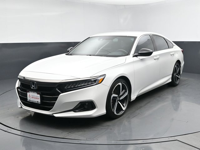 2022 Honda Accord Sport Image 2 of 34
