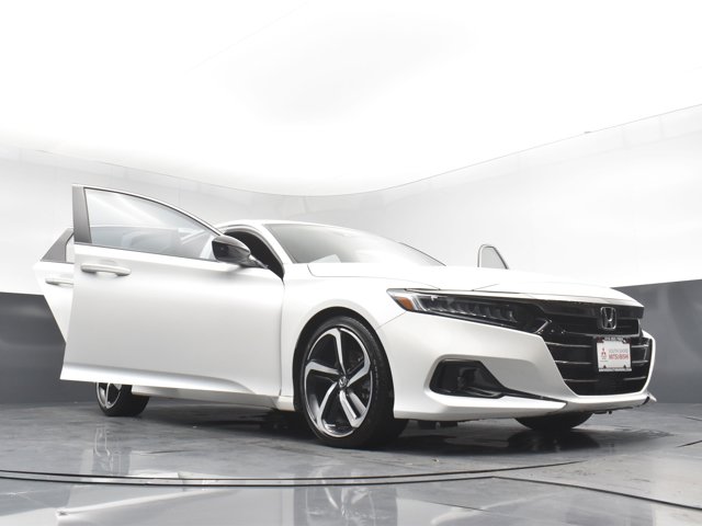 2022 Honda Accord Sport Image 7 of 34