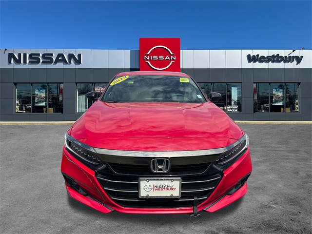Vehicle image 2 of 31