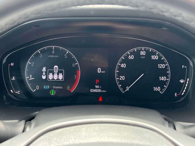 Vehicle image 25 of 31