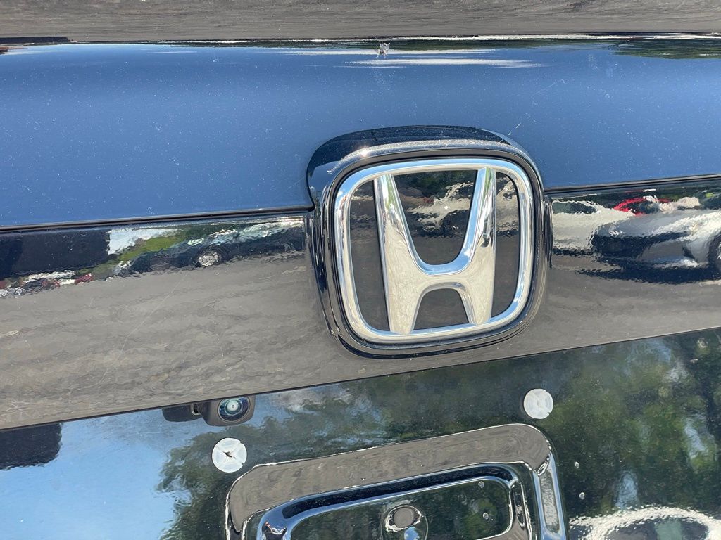 Vehicle image 29 of 30