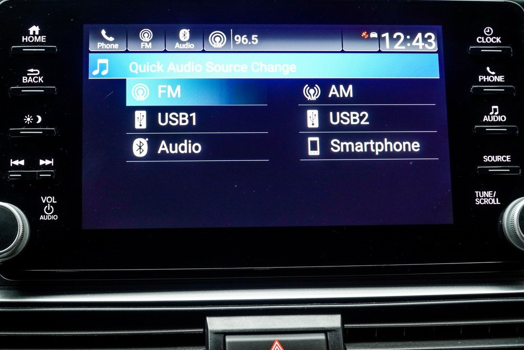 Vehicle image 22 of 35