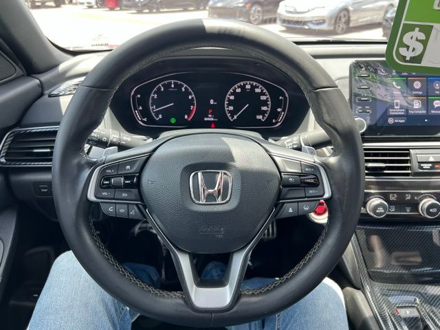 Vehicle image 28 of 58