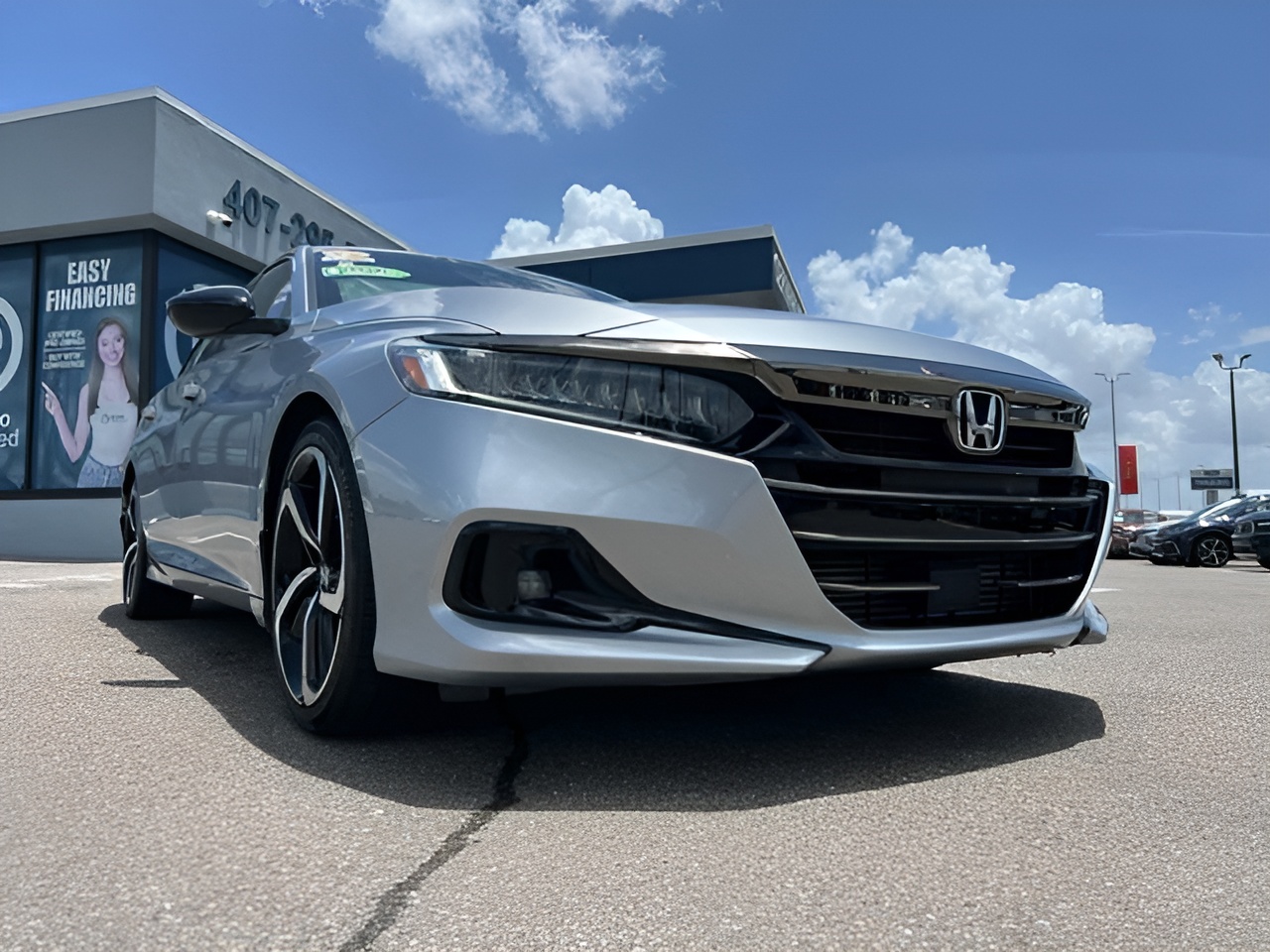 Vehicle image 52 of 58
