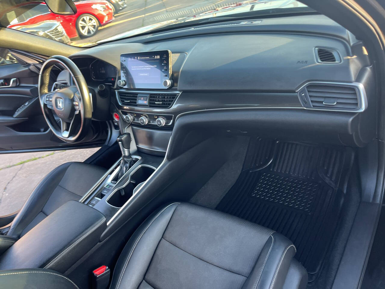 Vehicle image 19 of 20