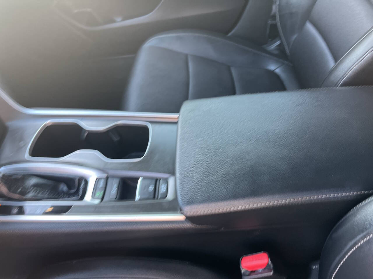 Vehicle image 12 of 20