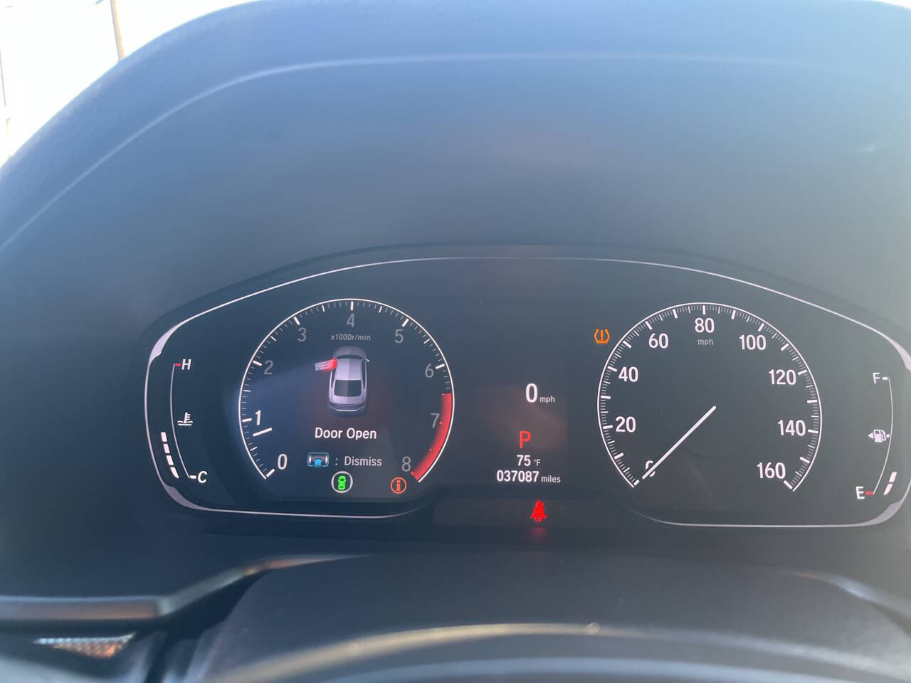 Vehicle image 10 of 20
