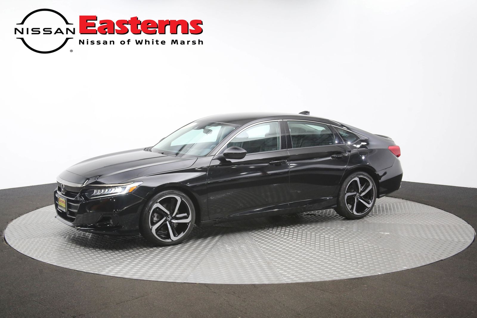 2022 Honda Accord Sport SE Image 2 of 63