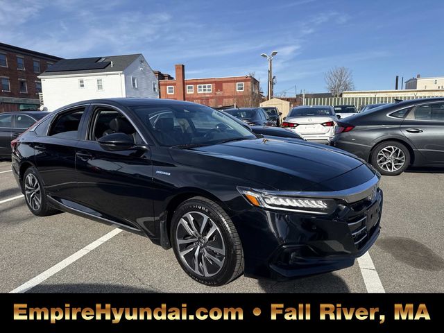 2022 Honda Accord Hybrid EX-L Image 2 of 34
