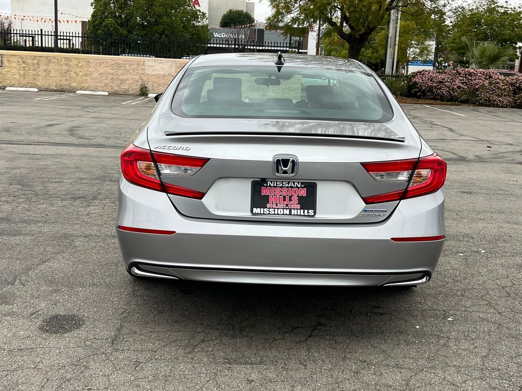 Vehicle image 7 of 29