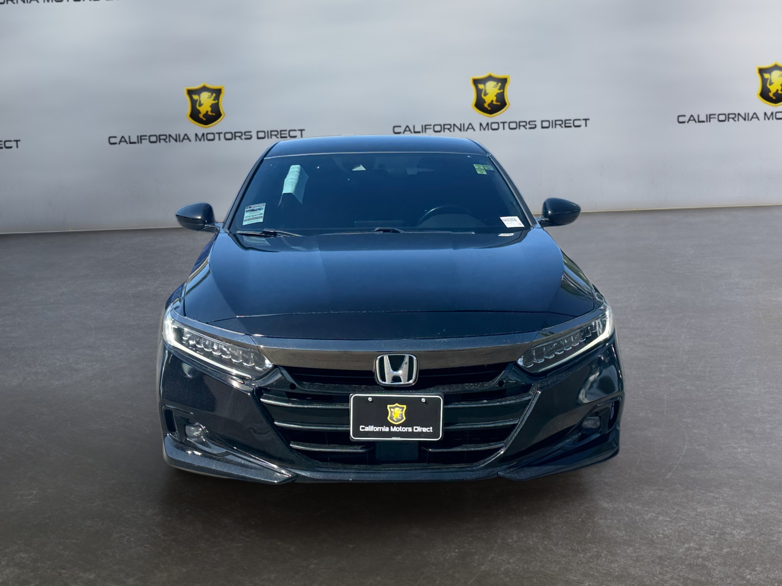 2022 Honda Accord Hybrid Sport Image 2 of 23