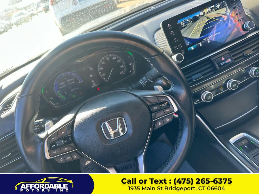 Vehicle image 8 of 8