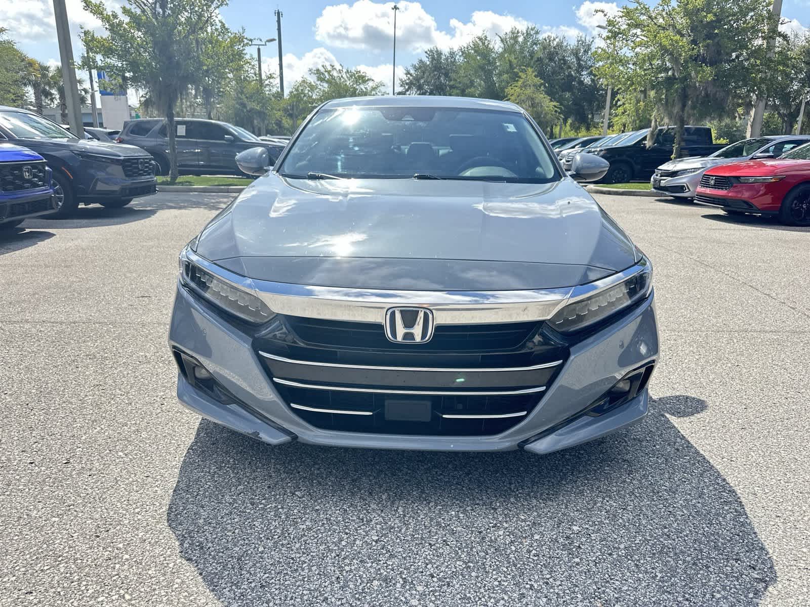 2022 Honda Accord Hybrid Touring Image 3 of 22