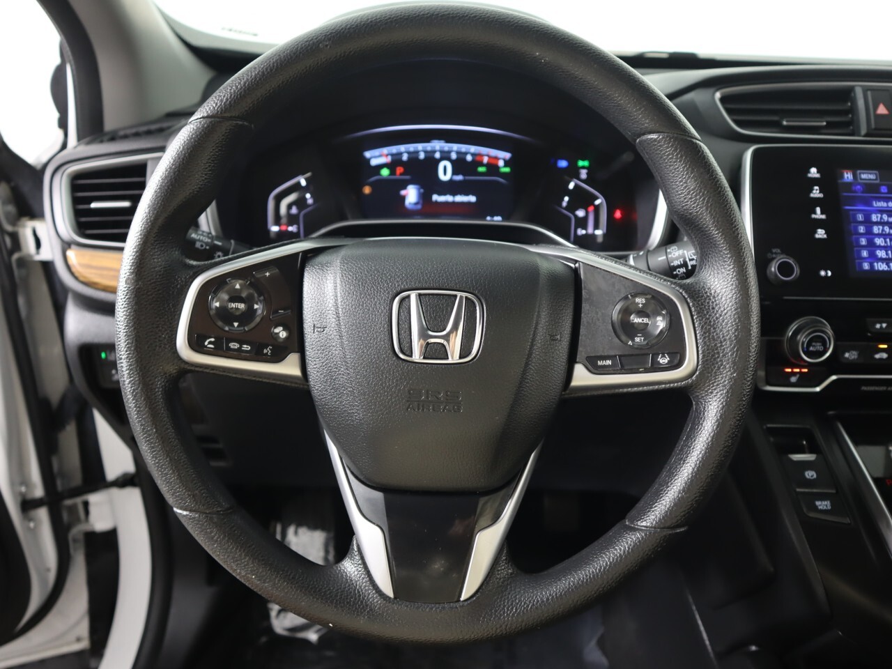 Vehicle image 10 of 49