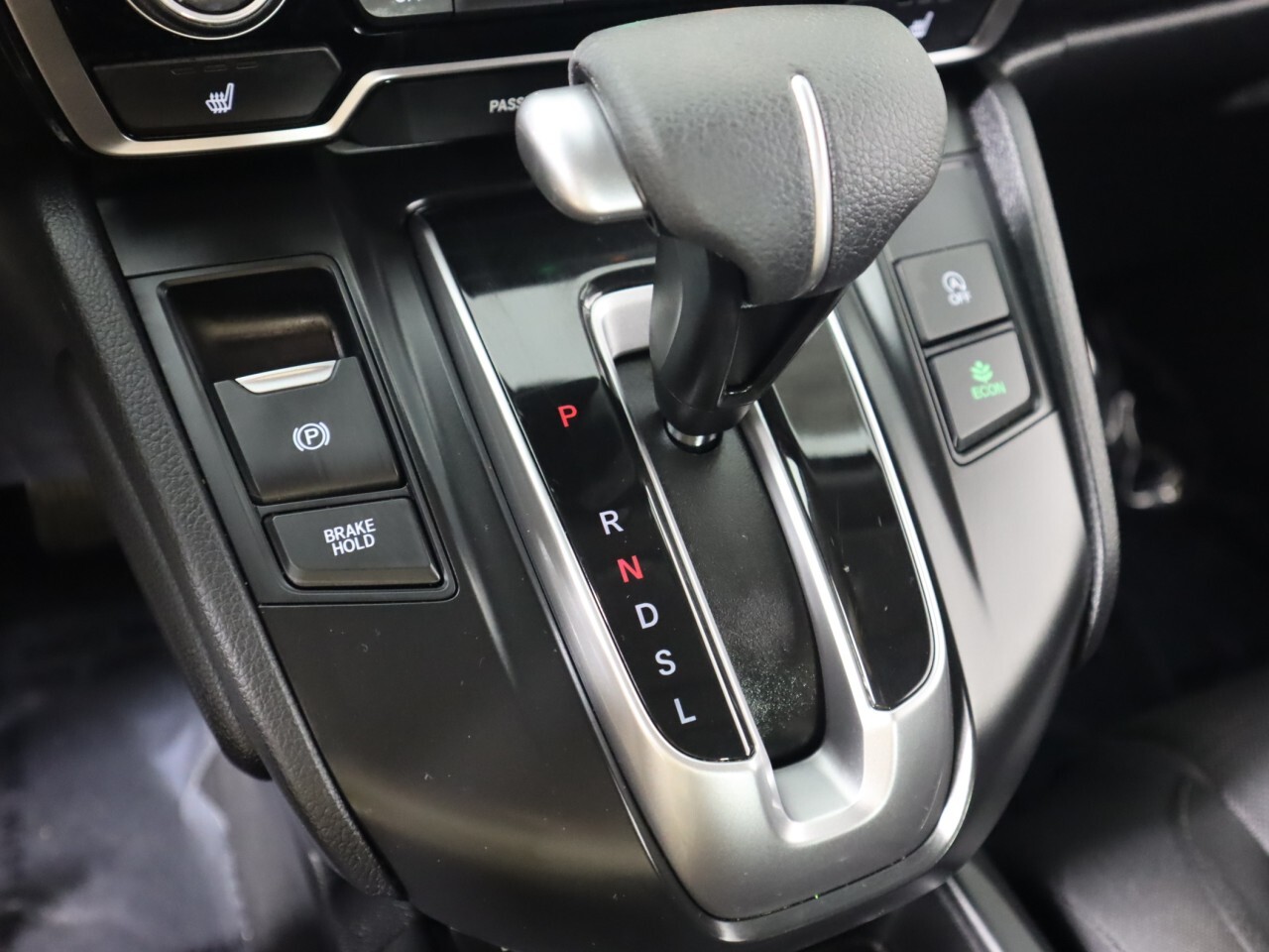 Vehicle image 22 of 49