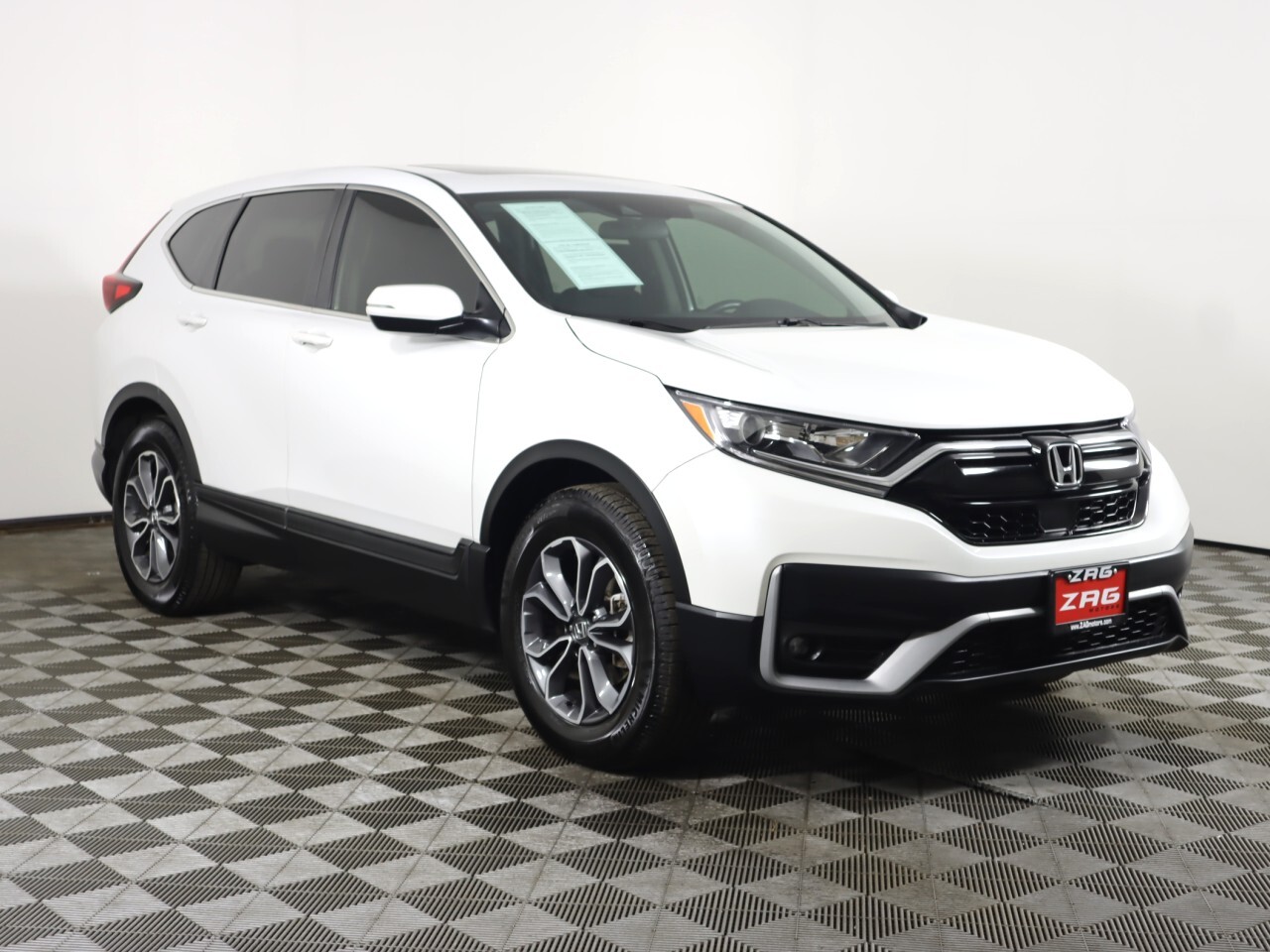 Vehicle image 3 of 49